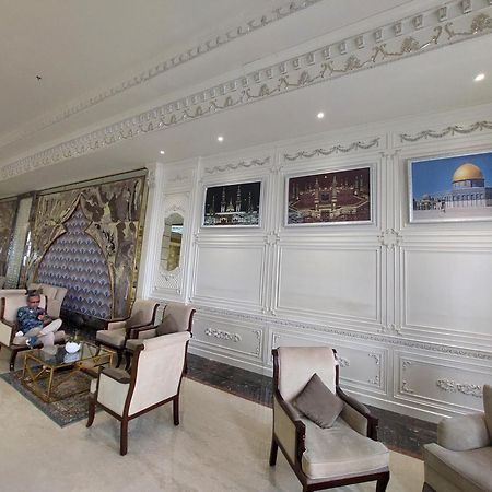グランド ダファム Q ホテル バンジャルバル II Dhm シャリア エクステリア 写真